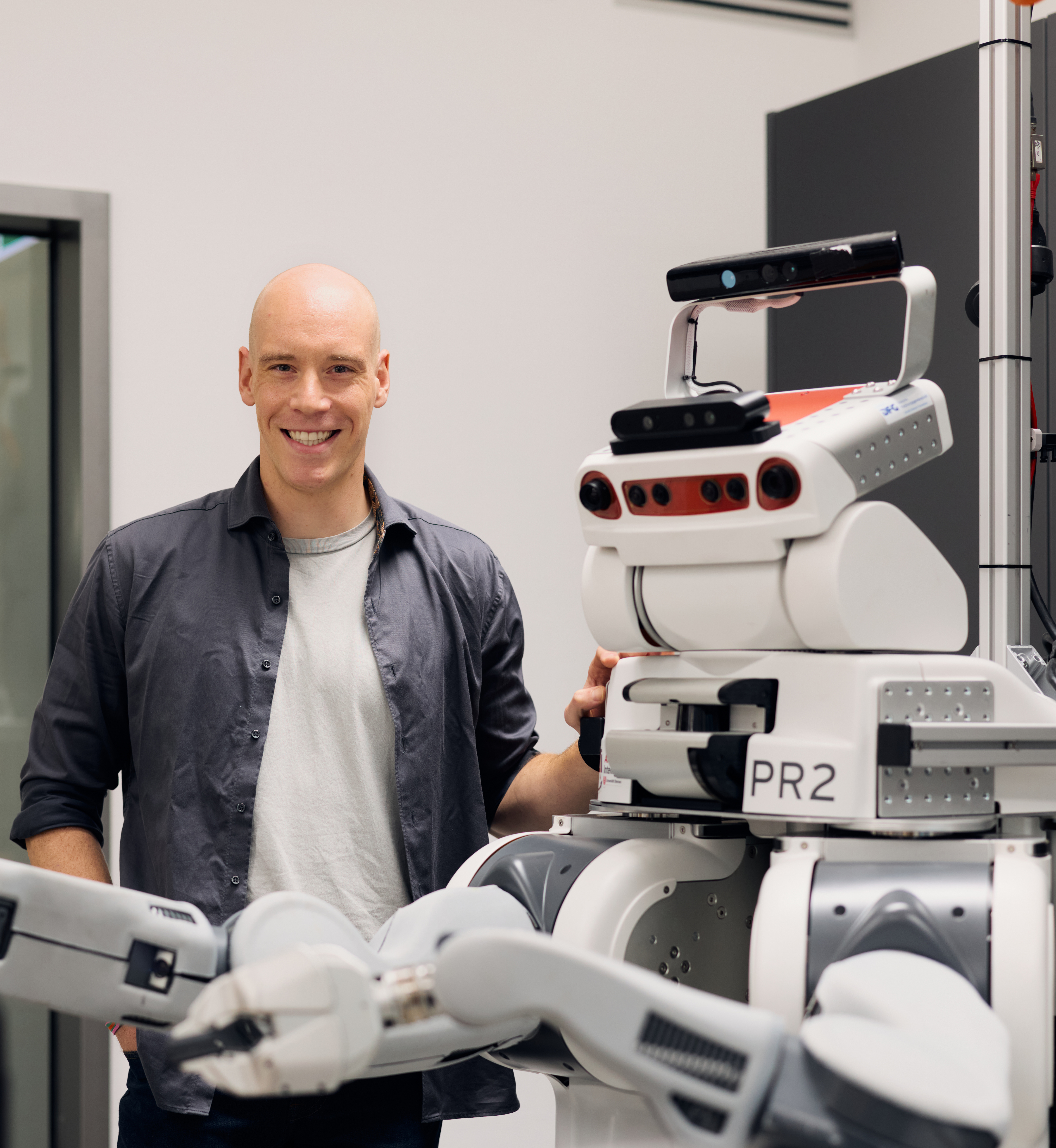 portrait_with_robot.jpg